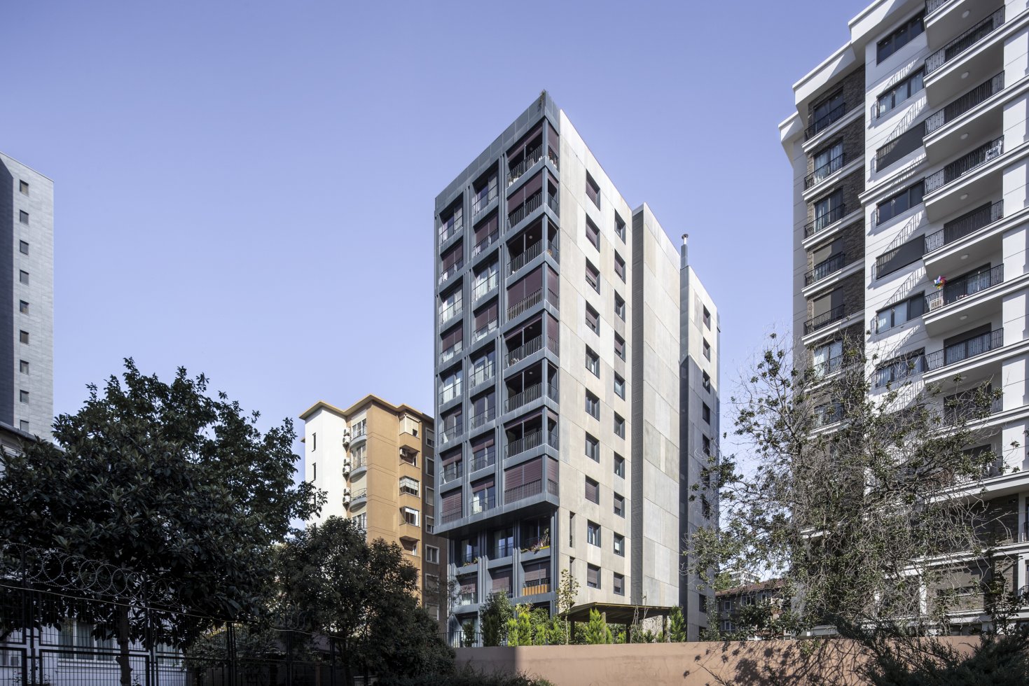 Alageyik Apartmanı